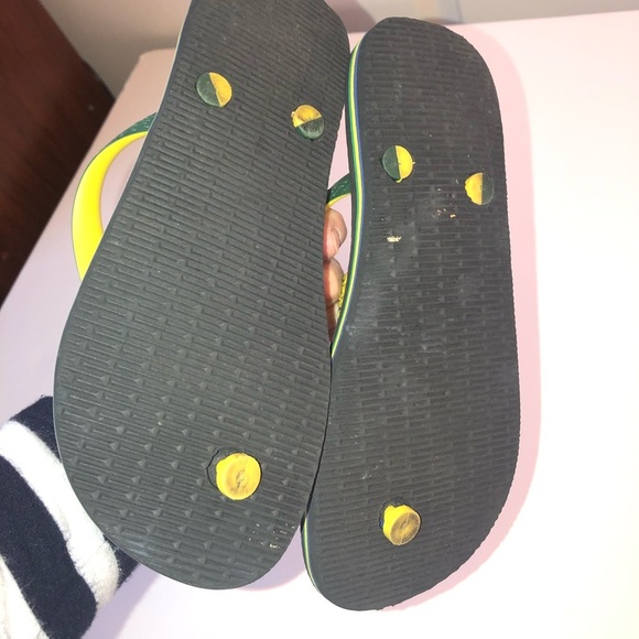 Havaianas Green yellow Flip Flop Kids Sandal - Picture 5 of 13